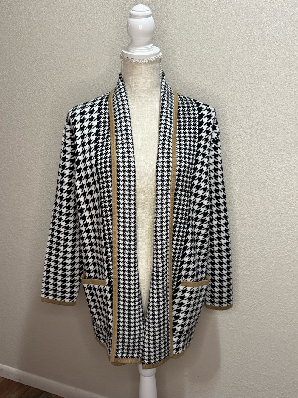 Investments Petite Houndstooth Open-Front Cardigan - Size PM